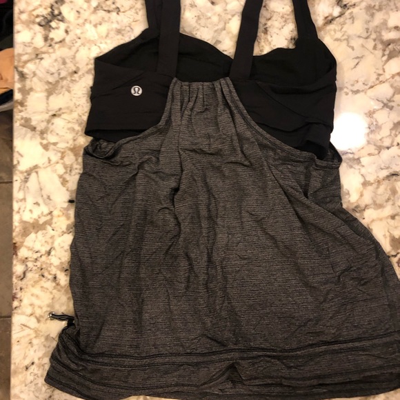 Workout top - Picture 2 of 2